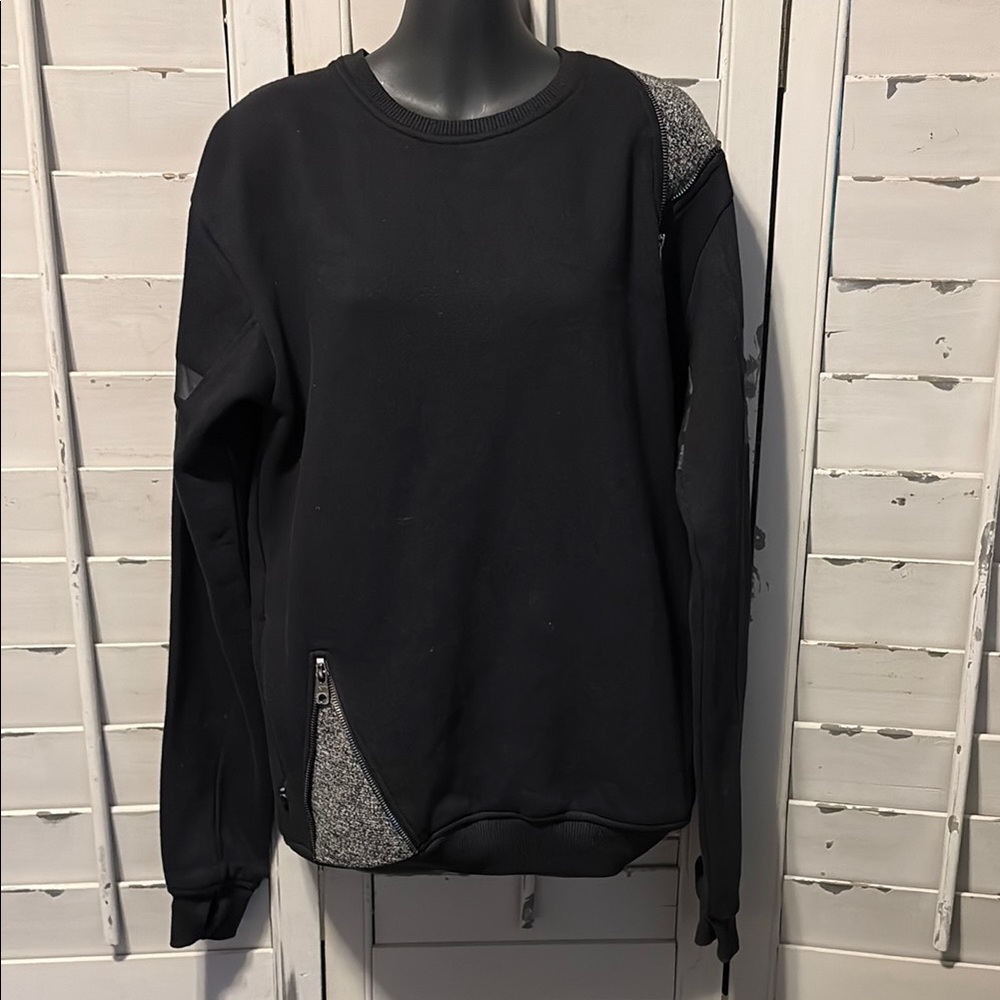 A/X Armani Exchange Black and Gray Crewneck Sweater